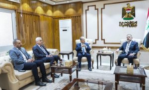 نائب رئيس مجلس الوزراء- وزير التخطيط، يلتقي نقيب صيادلة العراق