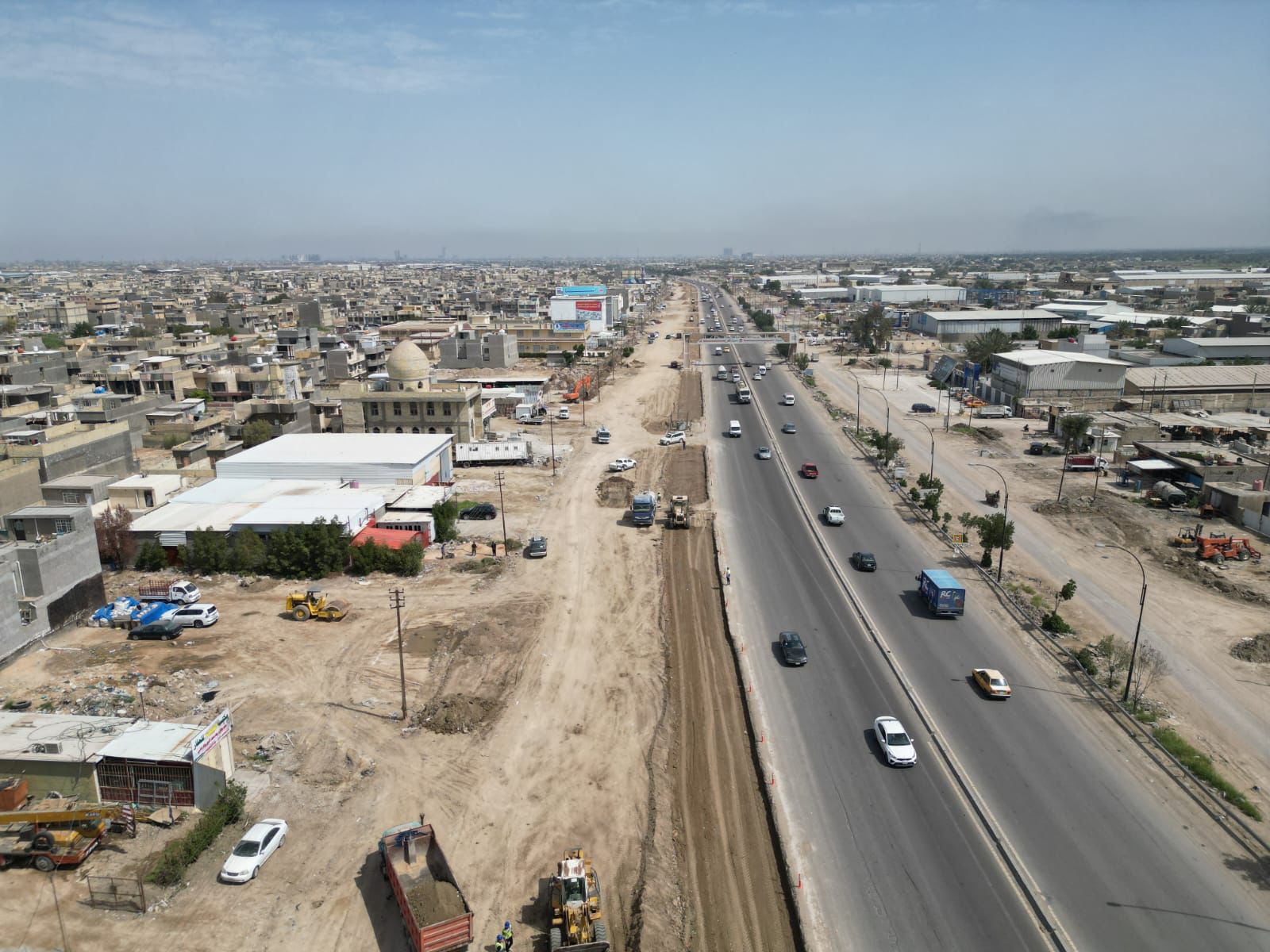 You are currently viewing وزارة التخطيط تتابع ميدانيا مشروع تأهيل وتطوير مدخل بغداد- بابل