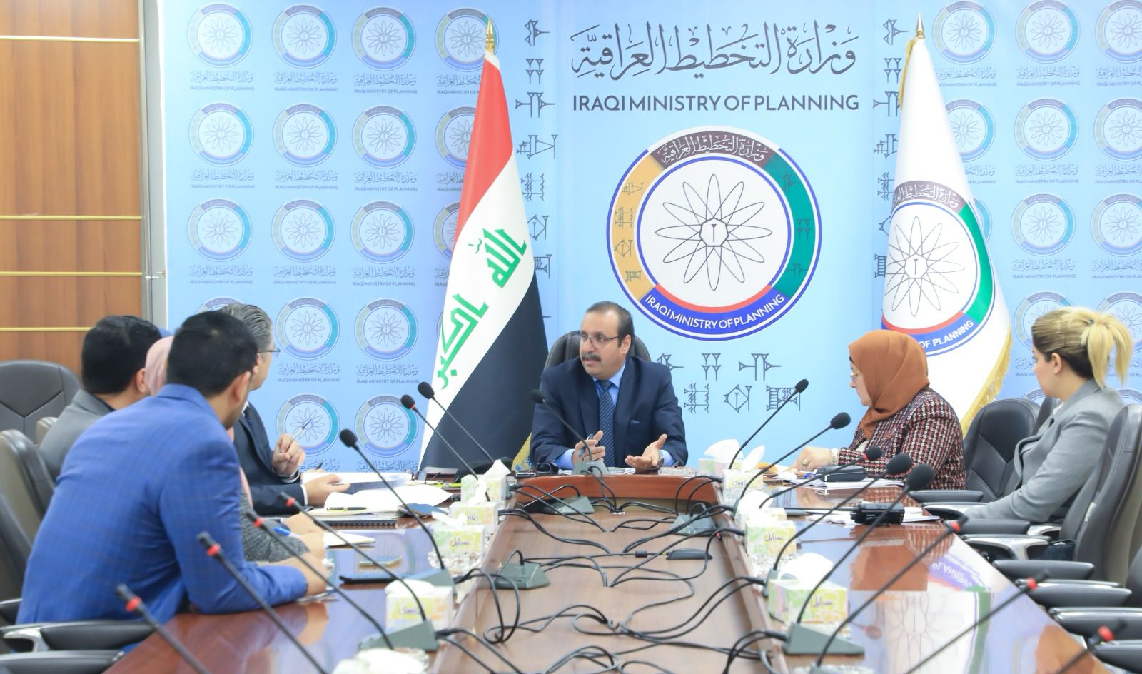 You are currently viewing وزارة التخطيط تعقدُ اجتماعا لأعضاء اللجنة التوجيهية لإعداد الإستراتيجية المُتكاملة لإدارة الحدود في العراق