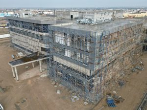 وزارة التخطيط تتابعُ ميدانيا مشروع إنشاء مستشفى عام سعة (100) سرير في قضاء الكرمة بمحافظة الانبار