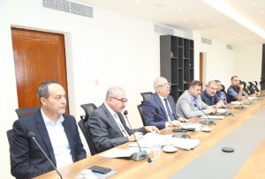 وزارة التخطيط تناقش مع وزارة الخارجية إدراج عدد من المشاريع داخل العراق وخارجه