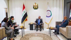 Read more about the article نائب رئيس مجلس الوزراء- وزير التخطيط، يستقبل السفير الياباني، ويبحثان افاق التعاون المشترك في مجال تنفيذ مشاريع الطاقة والسكك الحديد، والماء والصرف الصحي والطرق