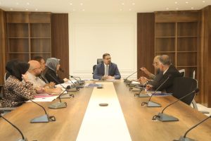 Read more about the article وزارة التخطيط تبحث إعداد دليل وطني للاستهداف ضمن استراتيجية التخفيف من الفقر