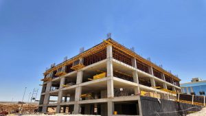 Read more about the article وزارة التخطيط تتابع ميدانيًا مشروع هدم وبناء مستشفى ابن سينا سعة 600 سرير في نينوى