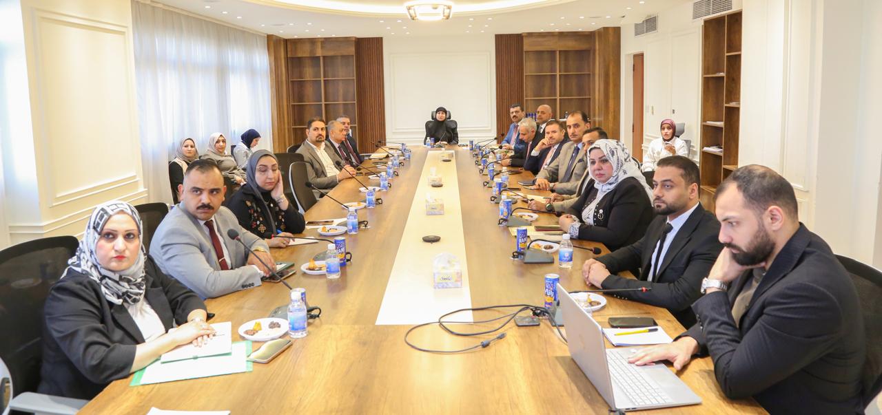 Read more about the article وزارة التخطيط تنظم ندوة حول “يوم الوظيفة ودور القيادات في تعزيز الإبداع الوظيفي”