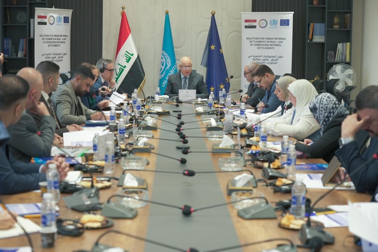 You are currently viewing وزارة التخطيط تعقد اجتماعًا للجنة التوجيهية العليا لمعالجة السكن العشوائي وتستعرض خارطة الطريق للمستقبل