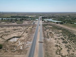 Read more about the article وزارة التخطيط تتابع ميدانياً مشروع تأهيل وصيانة طريق (العمارة – بتيرة – الفجر) في ميسان