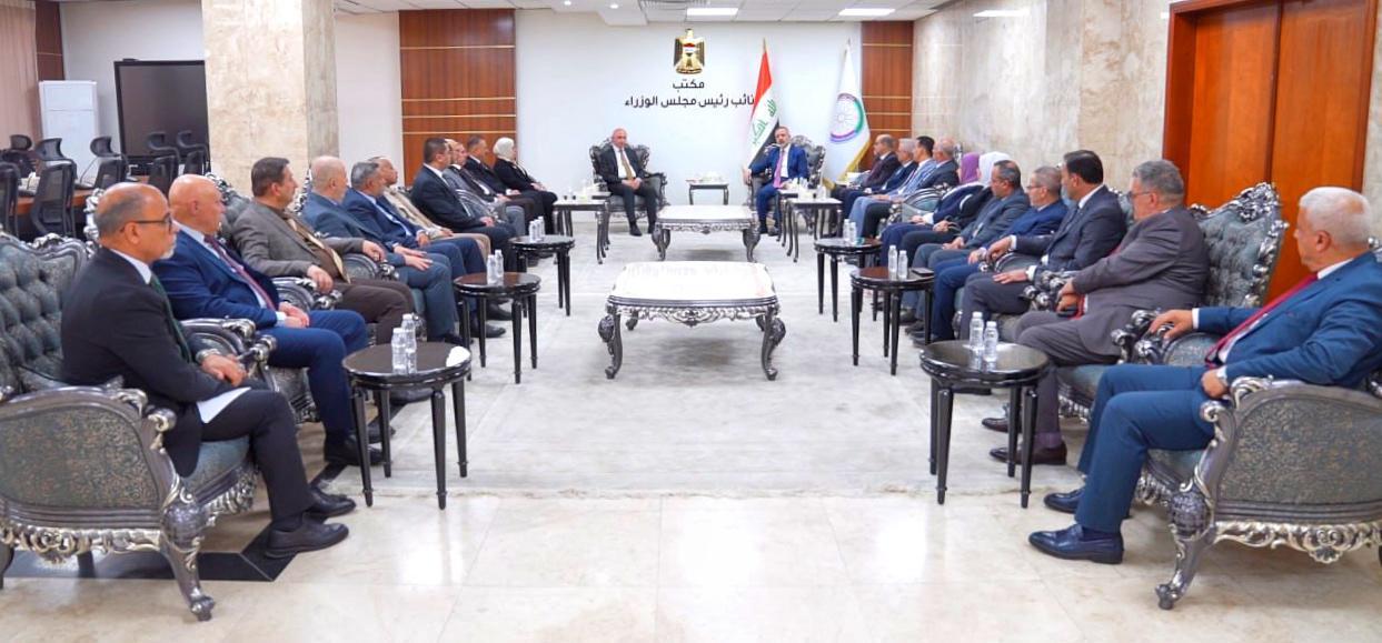 Read more about the article نائب رئيس مجلس الوزراء – وزير التخطيط يستقبل رئيس جامعة الموصل وعمداء الكليات في الجامعة