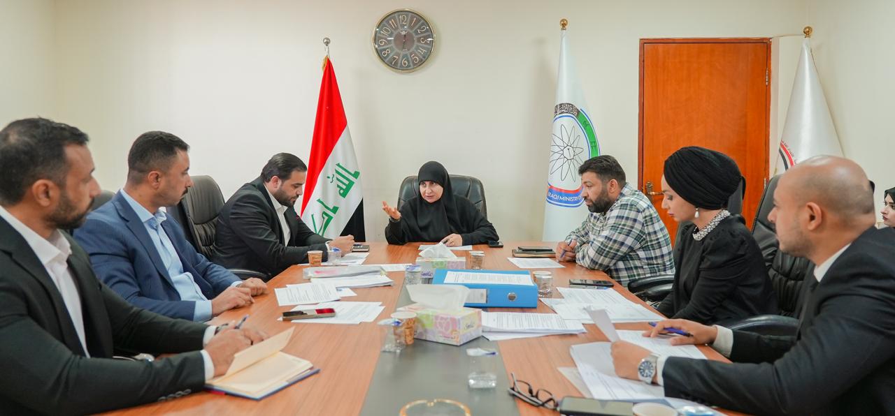 Read more about the article وزارة التخطيط تبحث معايير وضوابط إدراج المقاولين والمجهزين والاستشاريين في “القائمة البيضاء”