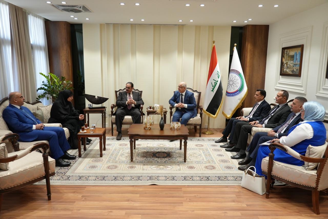 Read more about the article وزارة التخطيط تبحث مع المعهد العربي للتخطيط سُبل تطوير القيادات الإدارية وبناء القُدرات الوطنية