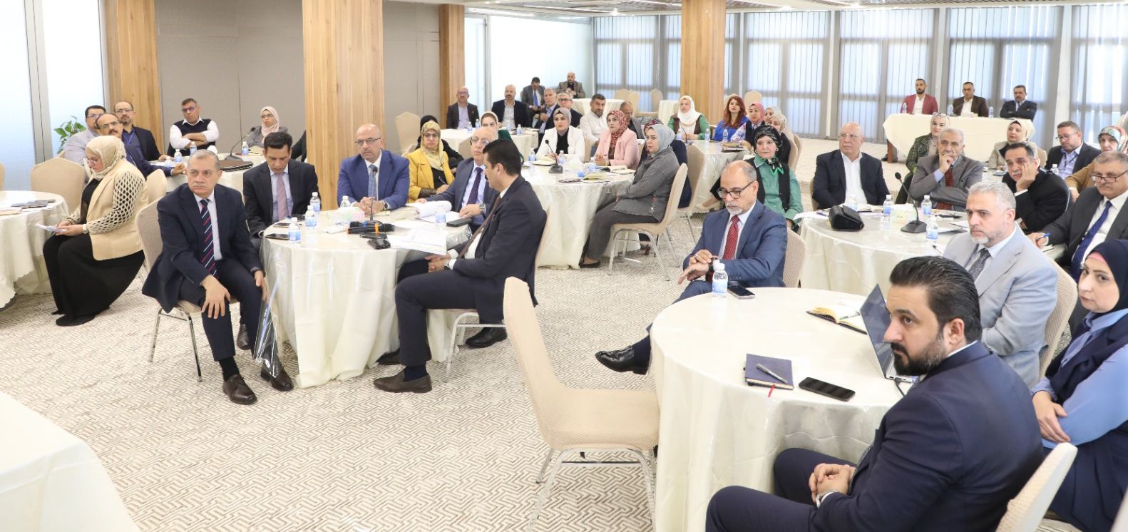 You are currently viewing وزارة التخطيط تعقدُ جلسةً بحثيةً تشاركية حول التحليل المعمق لبيانات التعداد العام والمساكن 2024