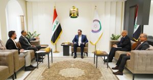 وزير التخطيط وكالة الدكتور خالد بتال النجم، يستقبل السفير البريطاني لدى العراق ويبحثان تعزيز التعاون التنموي