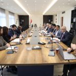 وزارة التخطيط تبحث آليات اختيار وتقييم المشاريع وتعزيز كفاءة الاستثمار