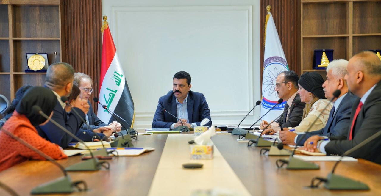 You are currently viewing وزارة التخطيط تناقش إعداد دراسة تحليل أوضاع سوق العمل والاقتصاد غير المنظم بالتعاون مع منظمة العمل الدولية