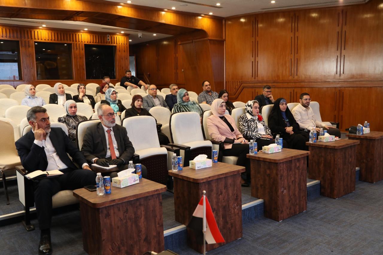 You are currently viewing وزارة التخطيط تختتم برنامجا تدريبيا حول منهجيات كتابة البحوث والدراسات العلمية