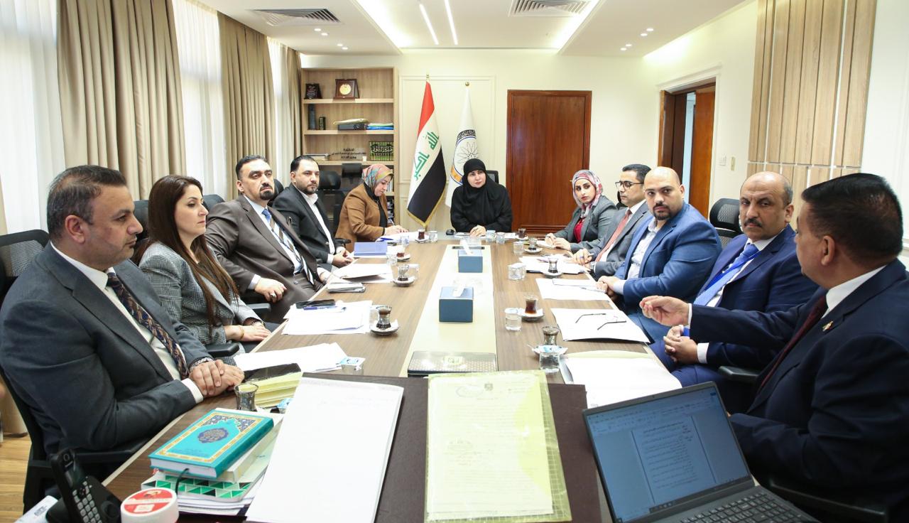 You are currently viewing وزارة التخطيط تناقش إعداد مسودة الاستراتيجية الوطنية التنموية الشاملة لدعم الأقليات في العراق