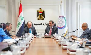 Read more about the article وزير التخطيط وكالة يلتقي أمين بغداد لبحث تسريع إنجاز المشاريع الخدمية في العاصمة