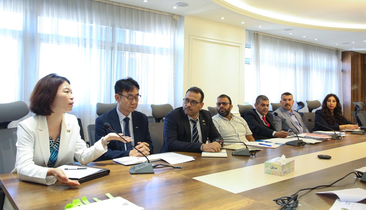 You are currently viewing وزارة التخطيط تعقد اجتماعاً بشأن دعم مشروع مختبرات اللغات المتعددة الوسائط