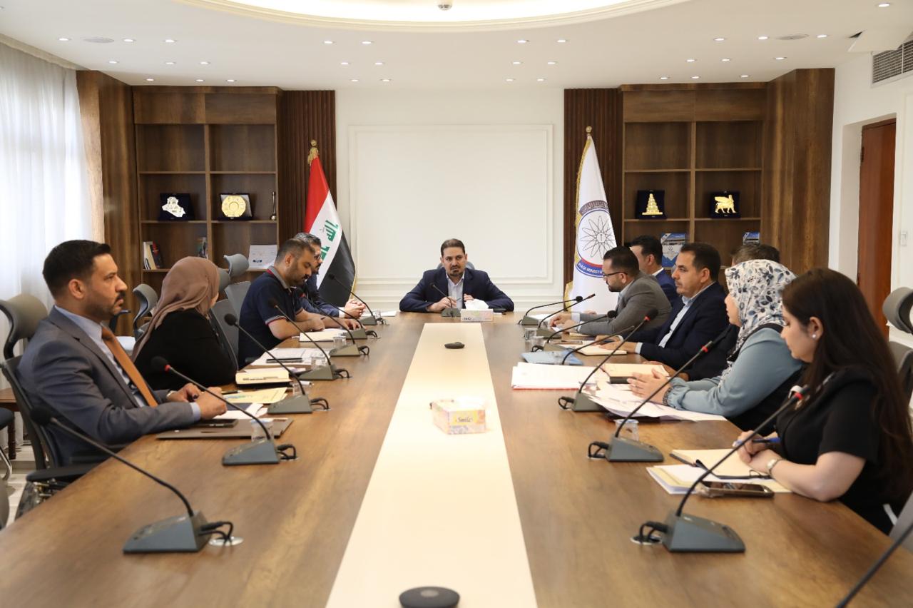You are currently viewing وزارة التخطيط تبحث آليات الإسراع في إنجاز مشاريع الصندوق الاجتماعي للتنمية
