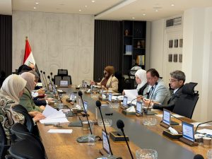 وزارة التخطيط تناقشُ مسودة السياسة الوطنية لتحسين الاستثمار في رأس المال البشري في العراق