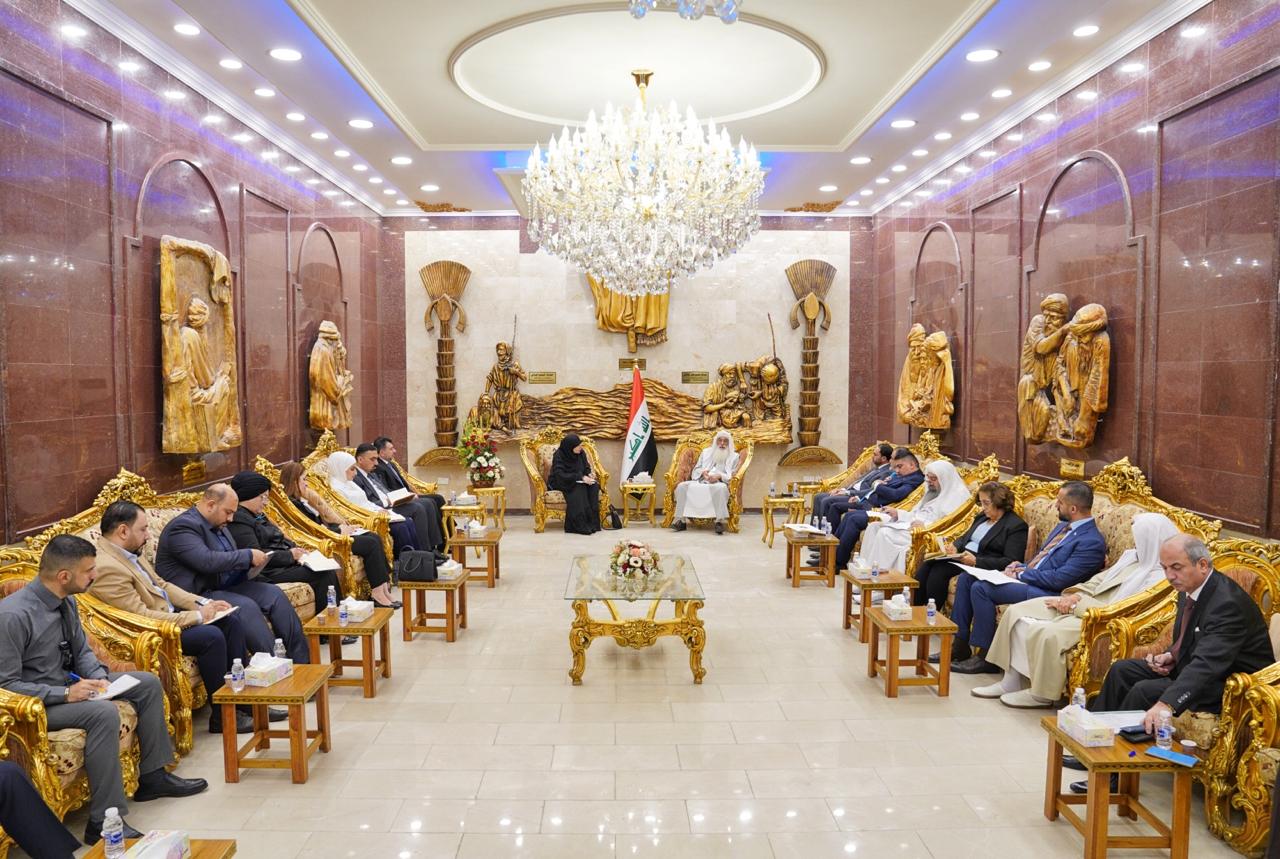 Read more about the article وكيل وزارة التخطيط تزور رئيس طائفة الصابئة المندائيين في العراق والعالم
