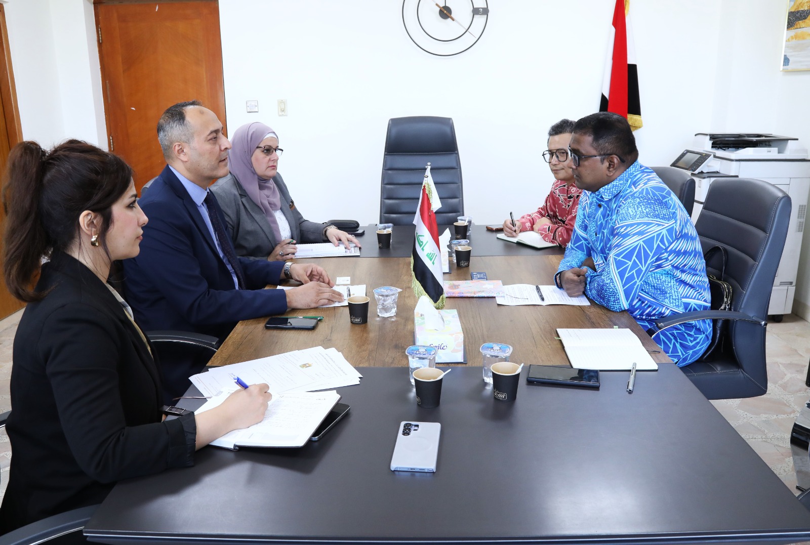 Read more about the article وزارة التخطيط تعقد اجتماعا مع الحكومة الماليزية لبحث افاق التعاون بين البلدين