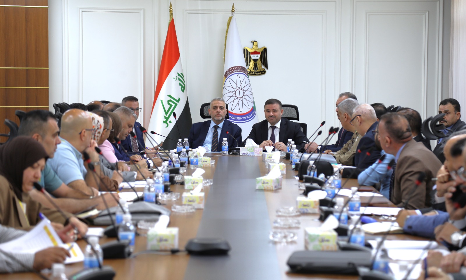You are currently viewing وزارة التخطيط تواصلُ مناقشة أولويات مشاريع الوزارات والجهات غير المُرتبطة بوزارة