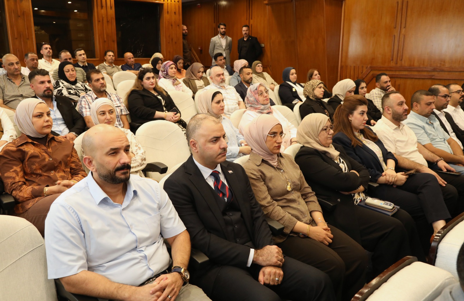 You are currently viewing وزارة التخطيط تحتفي بيوم المُبرمج العراقي