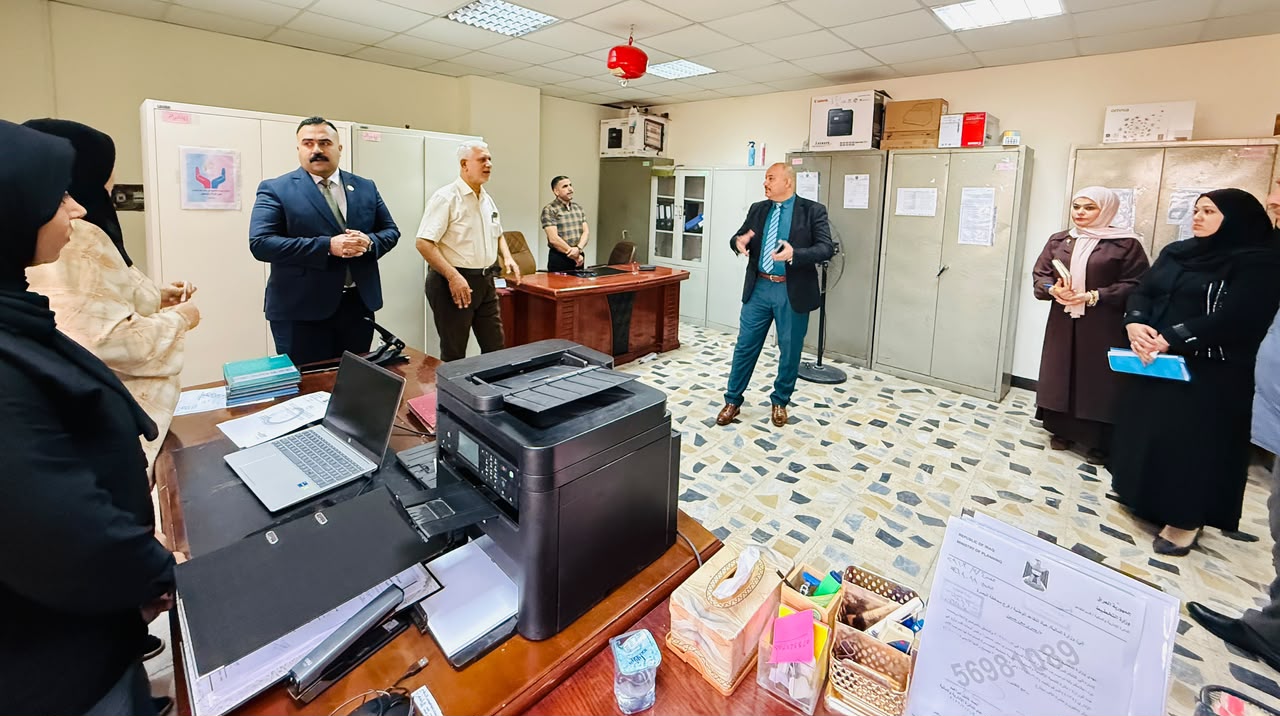 You are currently viewing الفريق الوزاري للنزاهة ومكافحة الفساد في وزارة التخطيط يزور تشكيلاته في محافظة البصرة